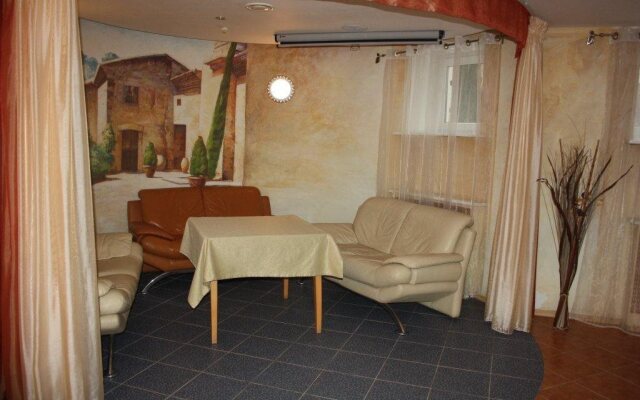 Ост-Вест Парк