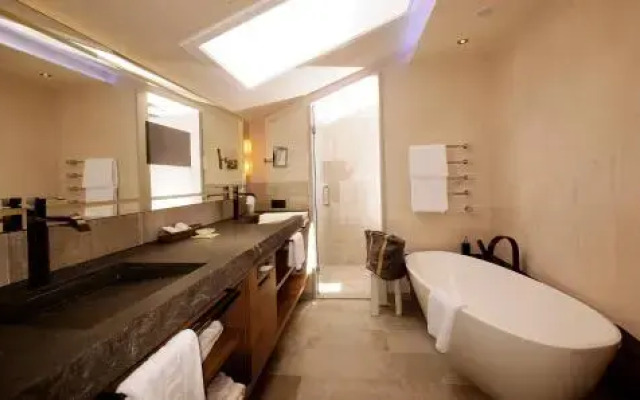 Stock Resort