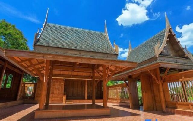 Parn Dhevi Riverside Resort & Spa