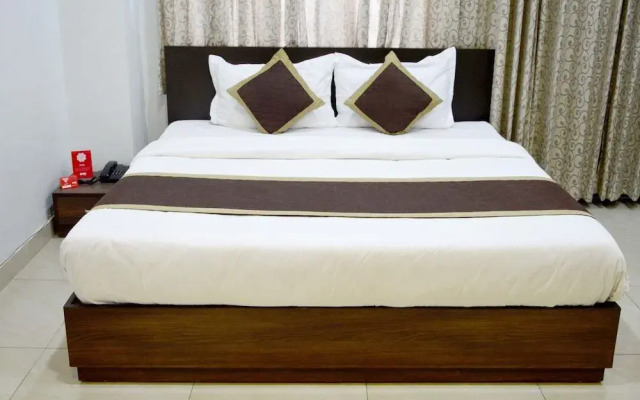 Oyo 6697 Hotel Green Lemon
