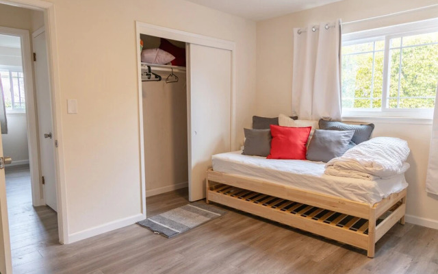 Cozy 1-bedroom in Silicon Valley