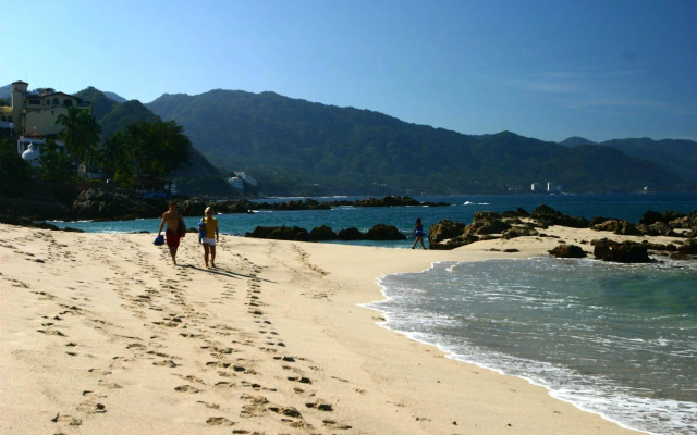 Lindo Mar Resort
