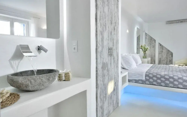 Elegant Mykonos