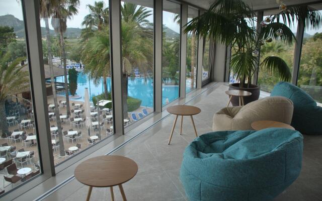 PortBlue Club Pollentia Resort