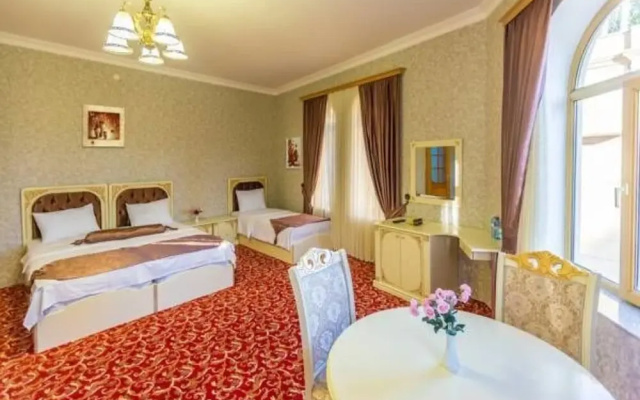 Old Baku Hotel 