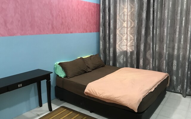 Aushaf Homestay Changlun