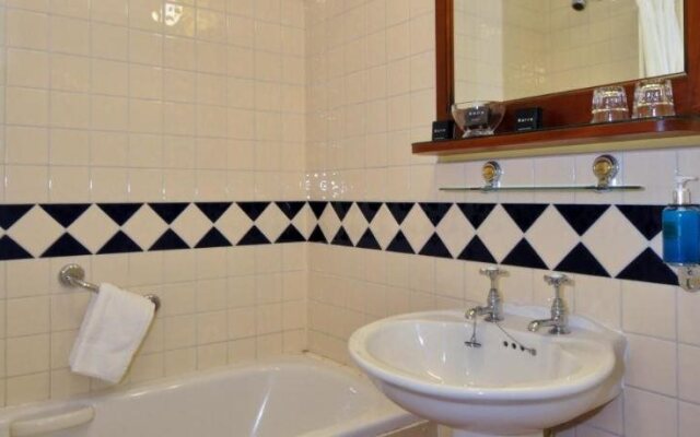 Waterloo Townhouse & Suites