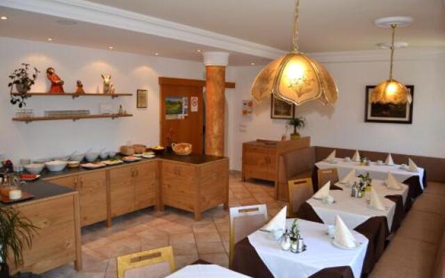 Garni Hotel Dorothea