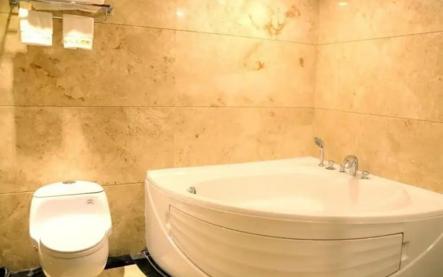 Yuehua Hotel