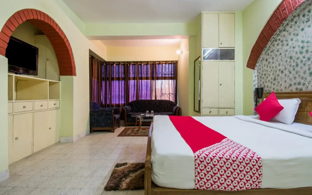 OYO 23043 Grand Ar Residency