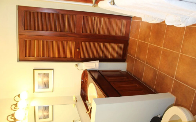 The Crimson Orchid Inn at Orchid Bay