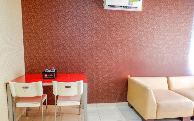 Simply Homey Gardenia Boulevard Apartment