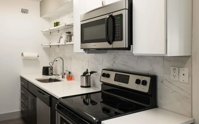 MONTCLAIR - Modern CWE Apts near BJC by Zencity