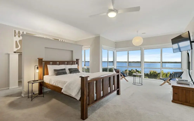 Waterview Estate - Free Wifi, Amazing Ocean Views