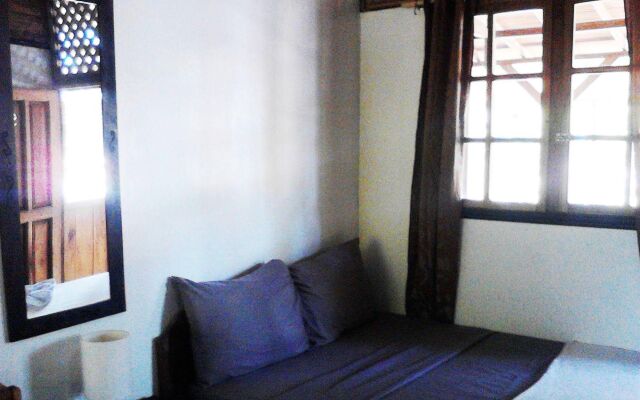 Lizard King Hotel & Suites