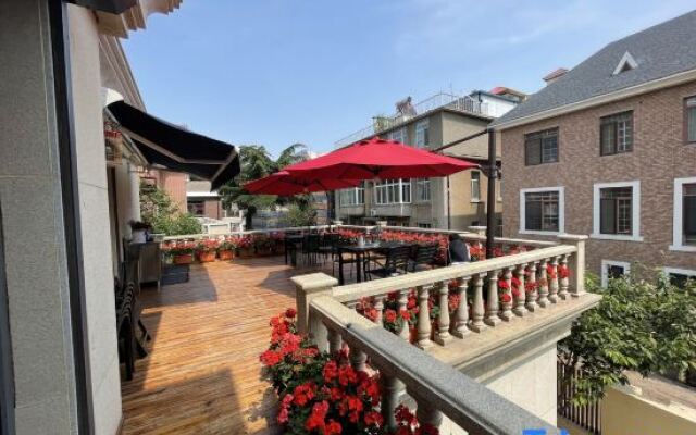 Shu Yi Shu Er B&B（Dalian Nanshan Road Shop）