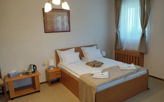 Bucharest Downtown Inn