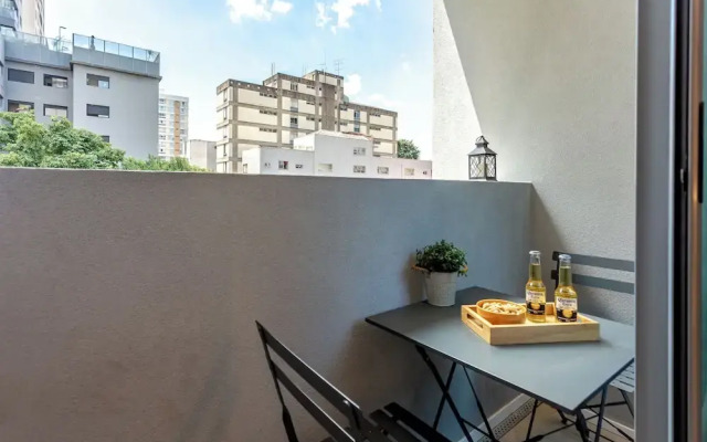 Moderno-Pinheiros -AC - Brazilian Corner