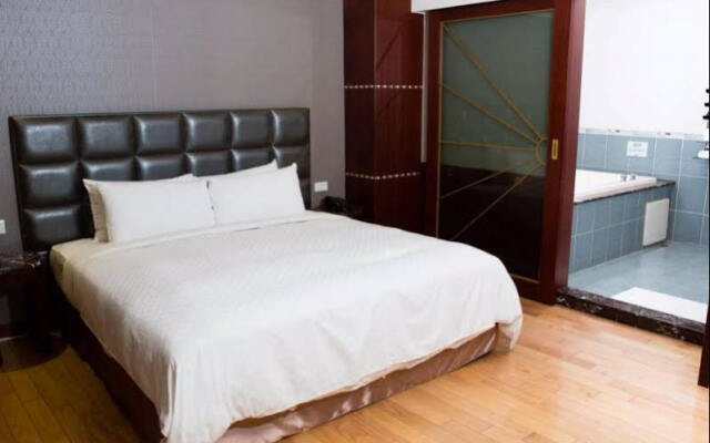 Royal Group Hotel Wu Fu Branch
