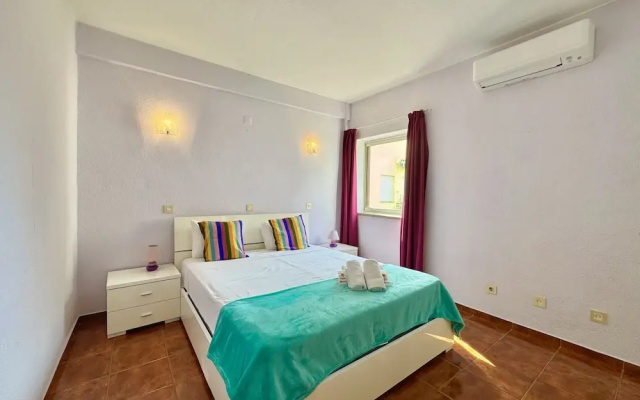 Vilamoura Central 10 by Homing
