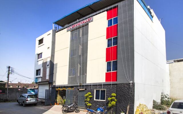 FabHotel Grand Valley