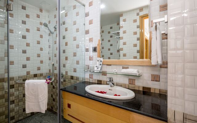 Grand Jeep Hotel Danang
