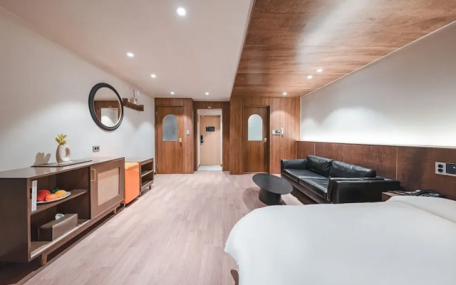 Coolstay Hotel
