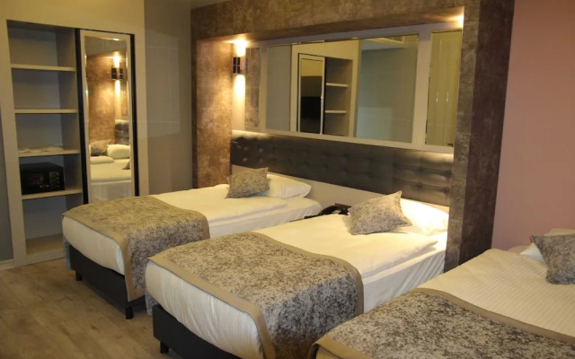 Ereza Otel