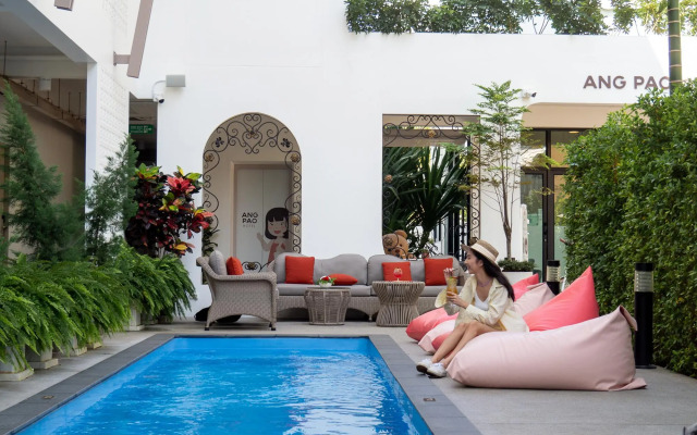 Angpao Hotel