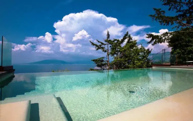 Villa Vesuvio