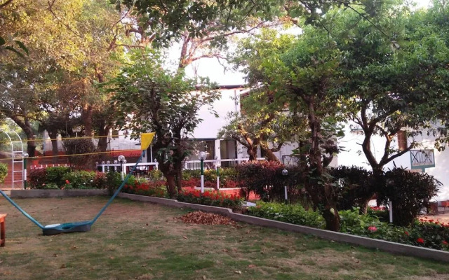 Vimal Holidays Resort