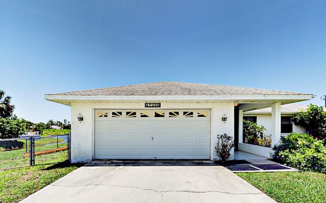 17296 Plantation Dr Home 3 Bedrooms 2 Bathrooms Home