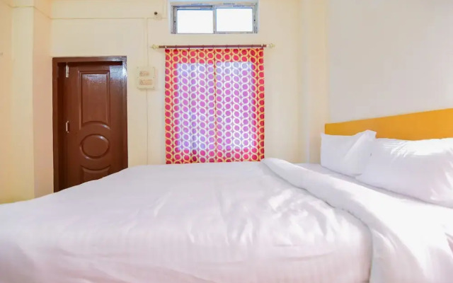 Madina Guest House by OYO Rooms
