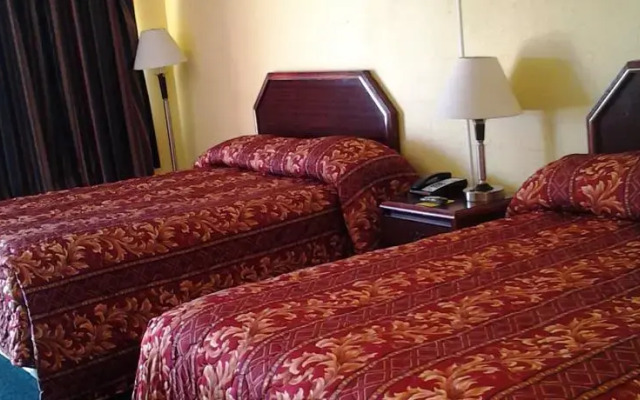 Holiday Motel