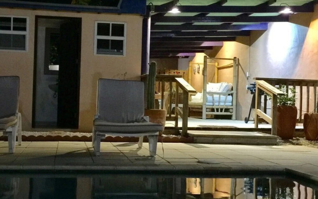 Caribbean Cozy Cove