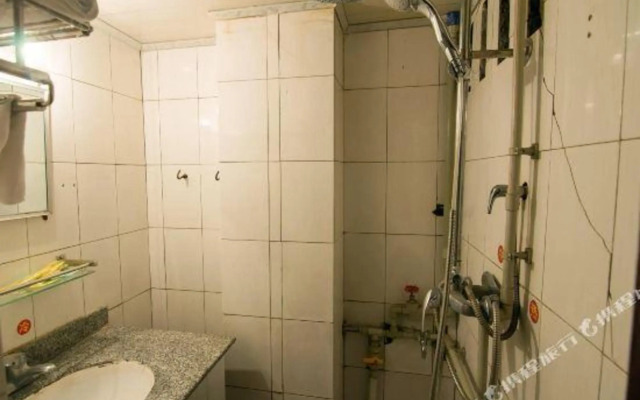 Mianyang Longfeng Guest House
