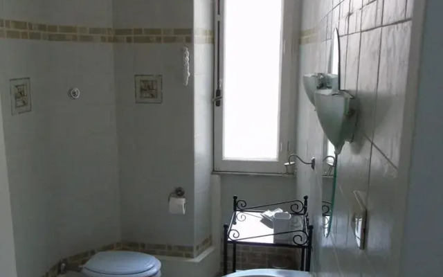 MJ Roma San Pietro Guesthouse