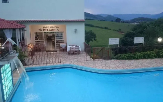 Montanhas e Vida Hotel