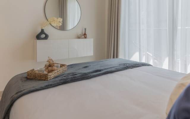 HiGuests - Sobha Creek Vista tower A