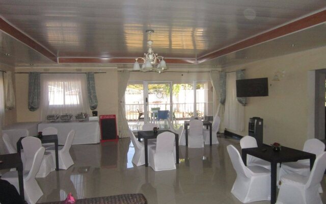 Royal Olympia Lodges and Safaris