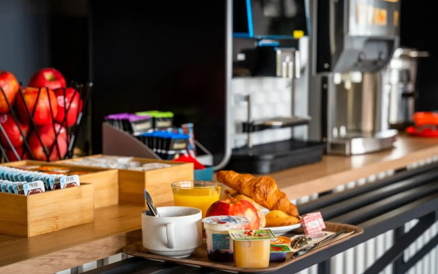 B&B HOTEL Le Port- Marly St-Germain en Laye