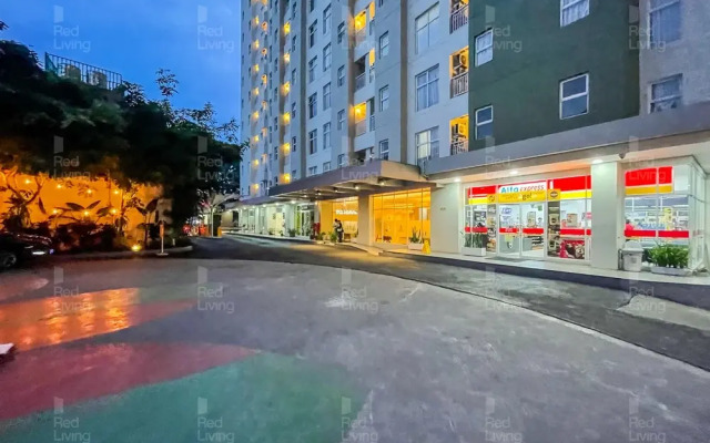 RedLiving Apartemen Parahyangan Residence - Anton Rooms