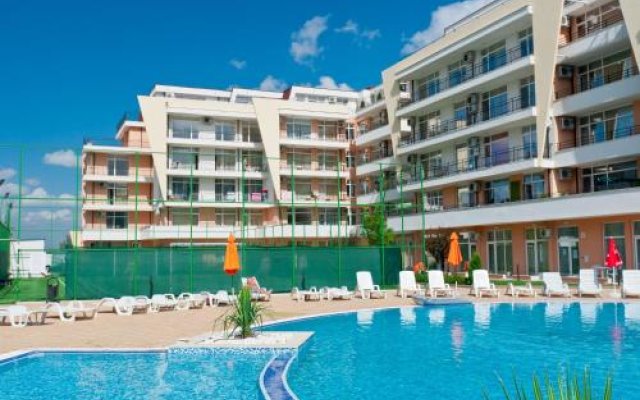 Aparthotel Grand Kamelia - Official Rental