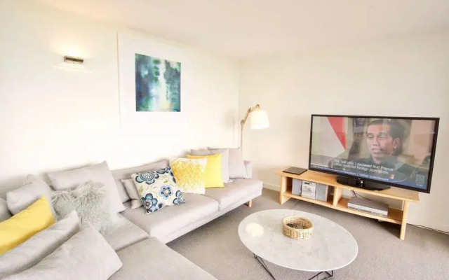 Lornebeach Apartments