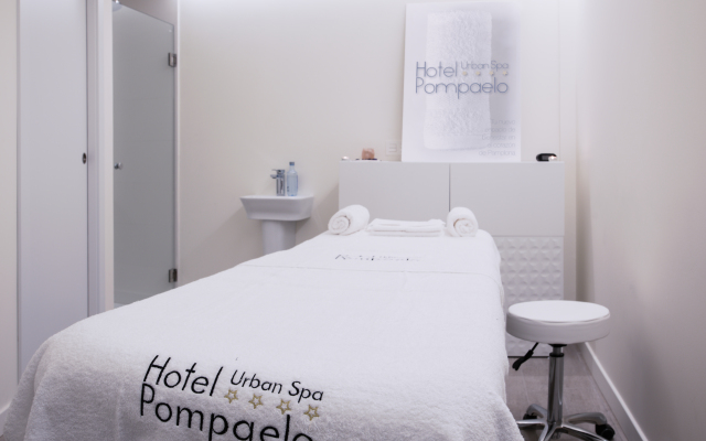 Hotel Pompaelo Urban Spa