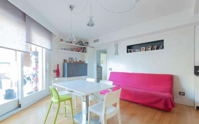 Beautiful 1-bed Apartment in Roma