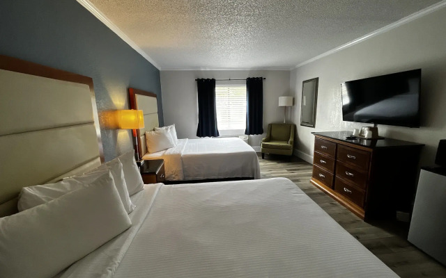 At Home Inn & Suites