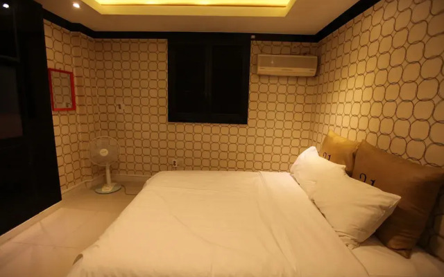 Theme 21 Motel