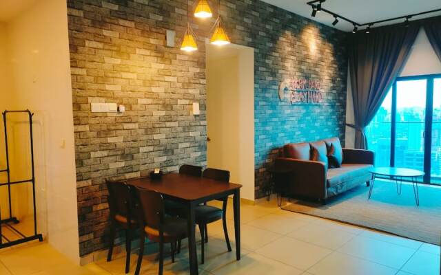 Reizz Residence by Plush