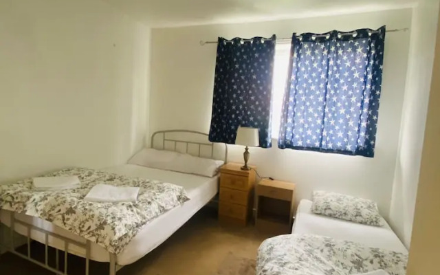 Newcastle Tranquil Terrace Retreat